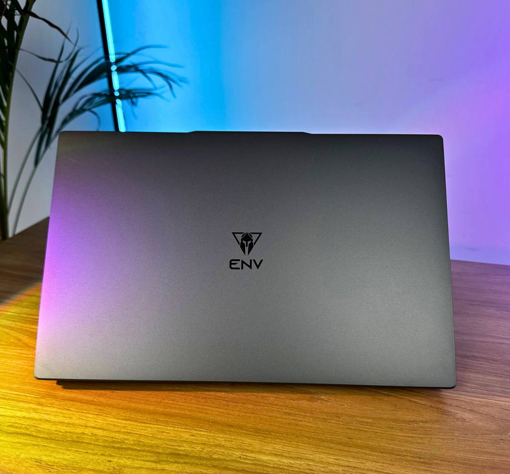 Env Elite Amd R5-3500u