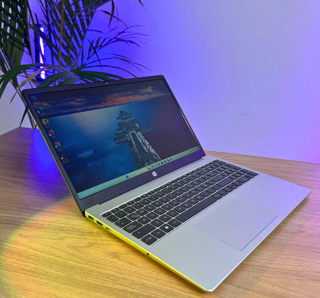 Hp 255 G10 Amd Ryzen 7 7730u